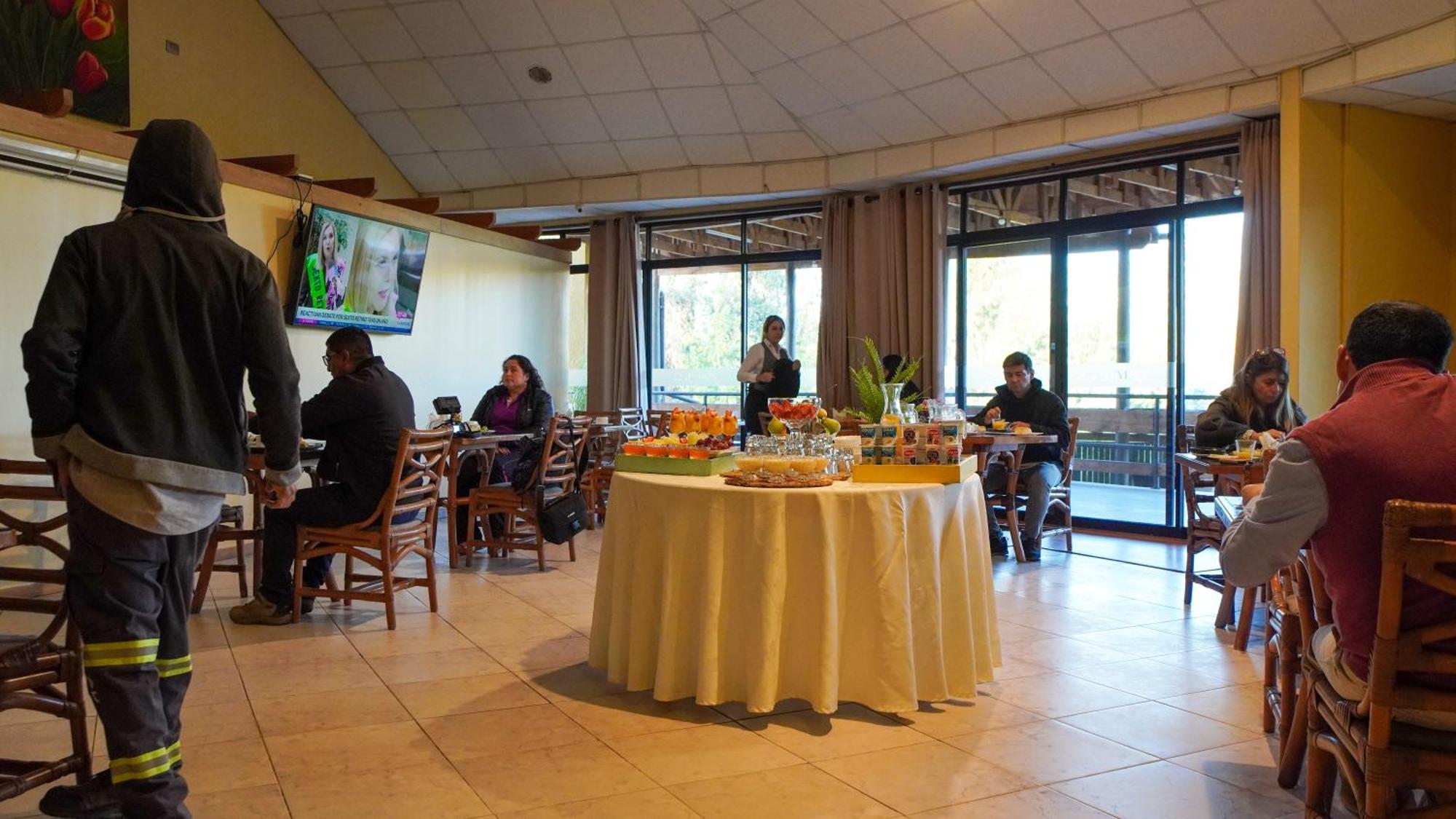 Hotel Ontiveros San Fernando Kültér fotó