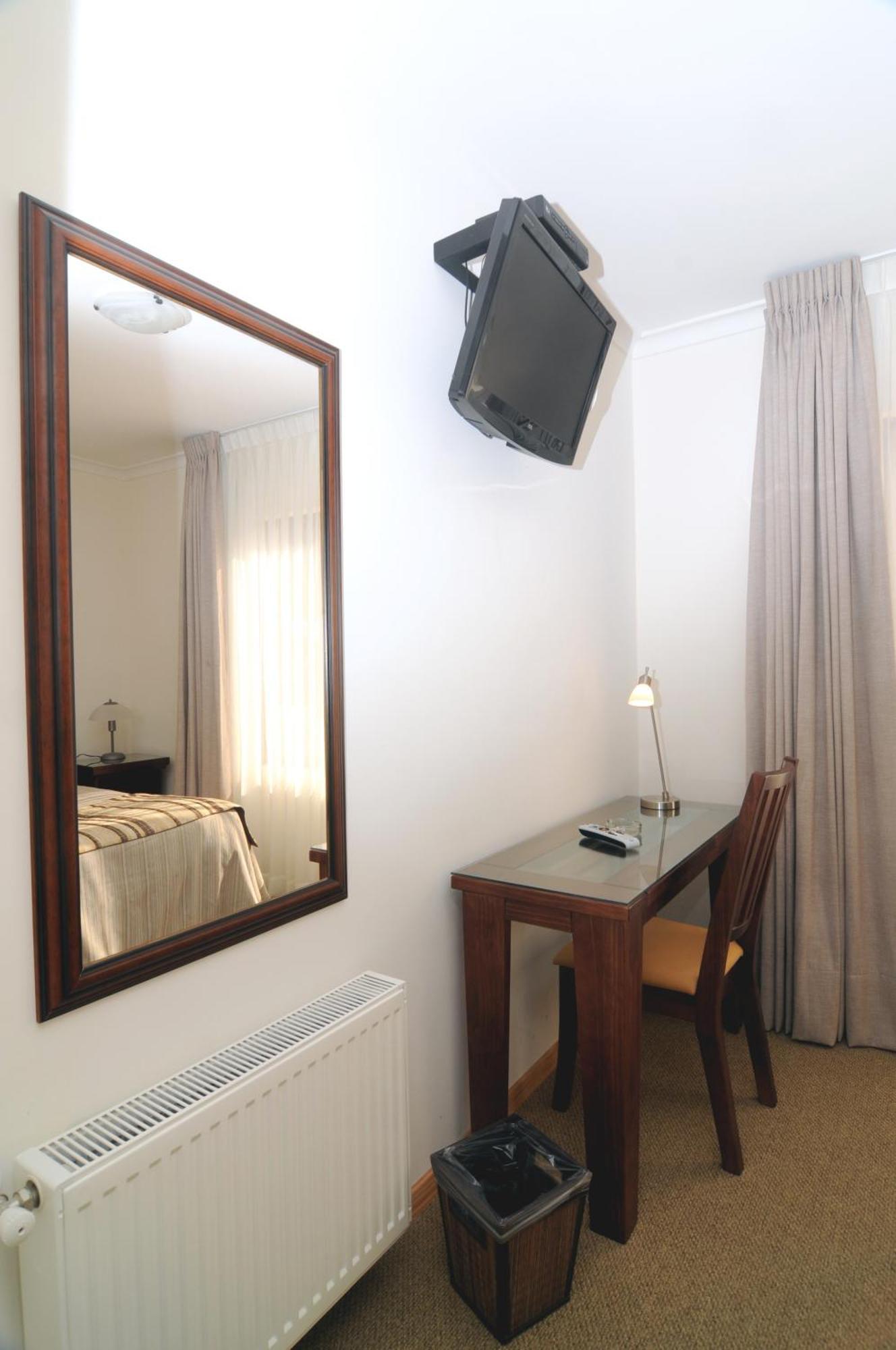 Hotel Ontiveros San Fernando Kültér fotó